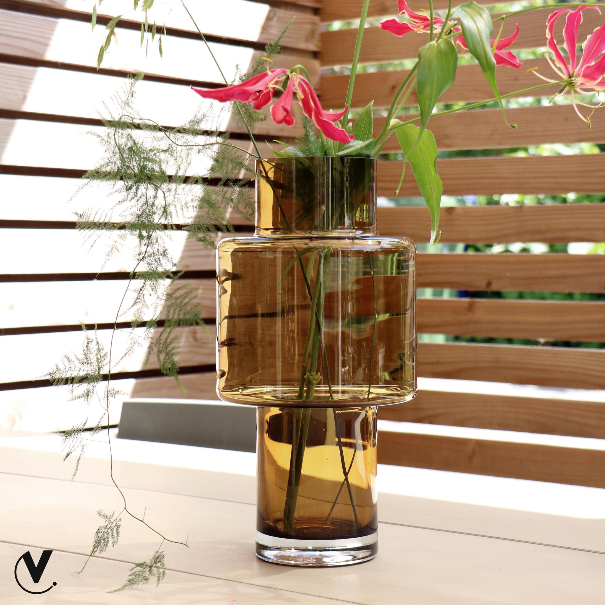 Vase aus Glas Juba M – H40 B20 – Cognac