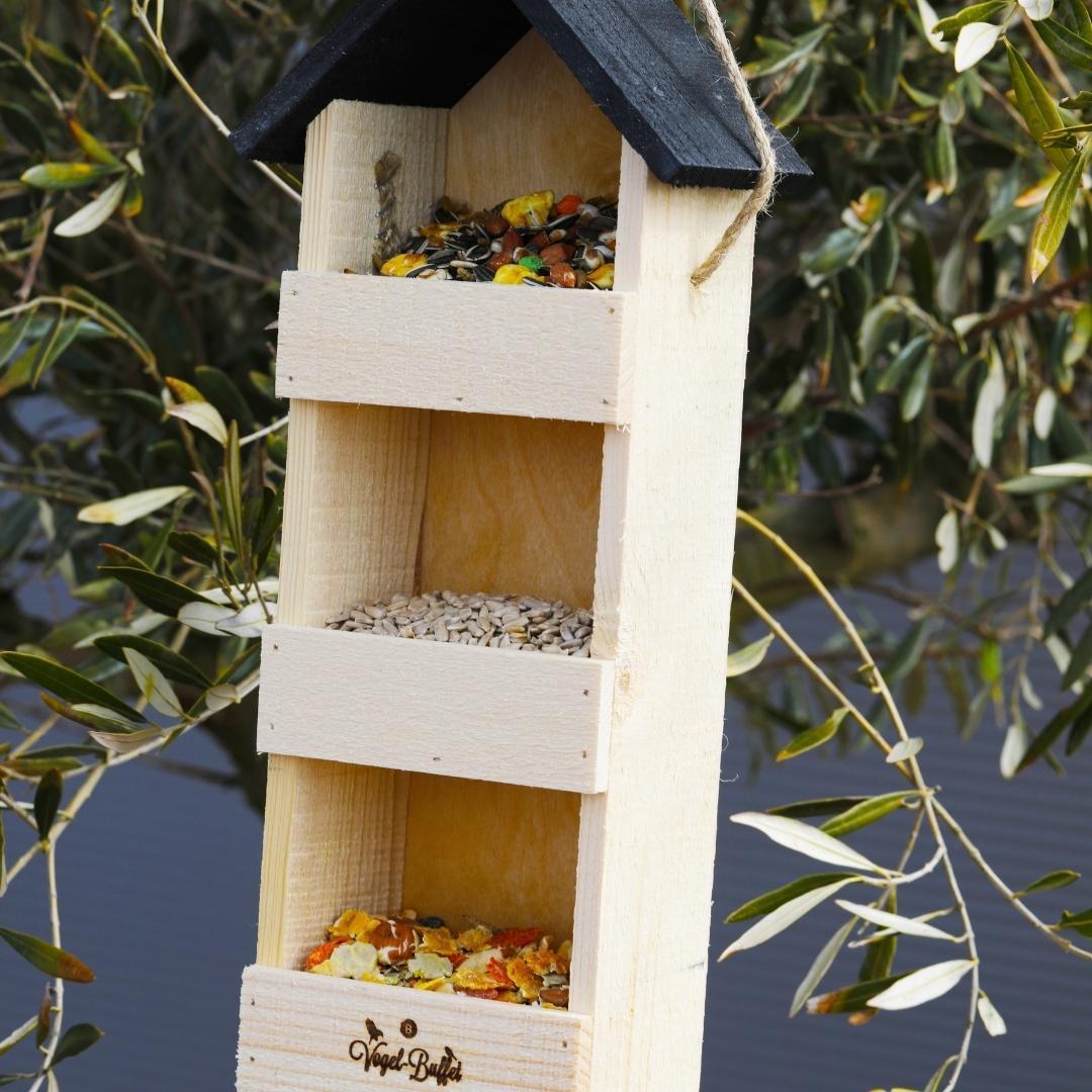 Chalet Futterhaus Etagere Kulinarisch inklusive 3 Futtermischungen | 500 Gramm